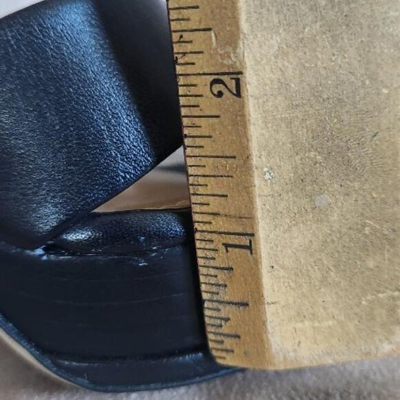 Michael Kors Black Leather T Strap Gold Zipper Platform Sandal Heels Sz 8M - Picture 9 of 13